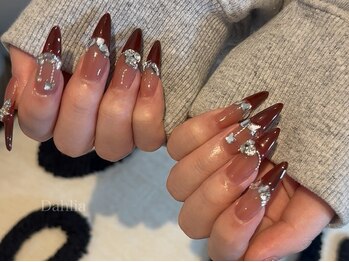 ダリア(Dahlia)/ビジューデザイン