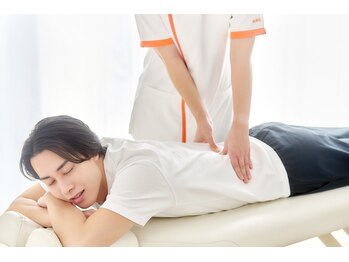 カラダファクトリー イオンスタイル新百合ヶ丘店/ 整体師の本格もみほぐし