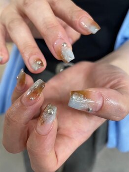 ネイルサロンエーナイン イオン札幌藻岩店/ニュアンスネイル