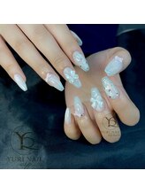 ユリナリタ(YuRi Narita)/