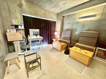 ヨモギスト(yomogyst)/店内