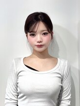 ホワイトアイ 尼崎(WHITE EYE) 花ヶ崎 ももこ