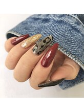 ナナズネイル 魚町店(NANA’sNail)