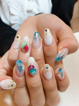 アイコニック ネイルアンドアイ 長久手店(ICONIQ nail&eye)/