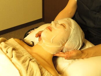 サロンシープ(salon Sheep)/パック中はデコルテのケアも♪