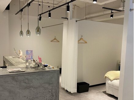 UNE eyesalon 天文館