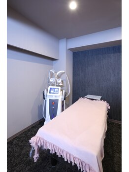 モテスリム/サロンの様子