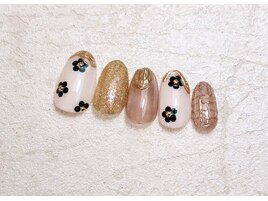2025シーズン【flowerネイル】