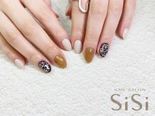シシ(SiSi)