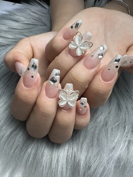 レディスペネイル ノウラ 名駅店(Redispe nail NouRa)/きらきらネイル