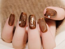 ヴァンネイル(VINGT NAIL nail&eye beauty)/ゴールドニュアンスネイル