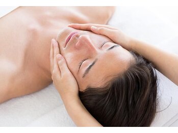 マウム(MAUM)の写真/メンズ脱毛でつるつる美意識UP!特殊アタッチメントで自己処理楽々♪