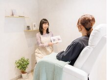 トリート アイラッシュ(TREAT eyelash)の雰囲気（まつげや目元を見ながら1番お似合いのデザインを探します♪）
