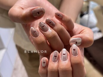 ネイルサロン ブランロール 三軒茶屋店(Blanl'or)/シンプルミラーアート/三軒茶屋