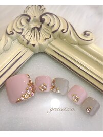 ビジューフットネイル