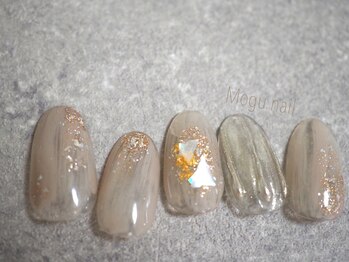 モグネイル(Mogunail)/秋夏ニュアンスネイル