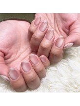 コービーネイル(Kobe nail)/オンブレフレンチネイル