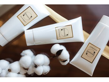 ブロッサム 山内店/高品質オリジナルバストジェル♪