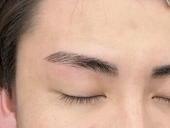 アイ ライク ミー 天神大名店(EYE like me)/【Remi】眉毛アイブロウデザイン