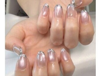 Fleur Nail Salon【パラジェル・フィルイン・マグネット・長さだし】の写真/【早朝＆夜遅くも営業◎】お仕事前後や休日の前日にサクッとネイル★忙しい女性に優しい駅チカサロン♪