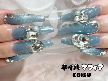 ネイルマフィア 恵比寿(NAIL MAFIA)の写真/「整った綺麗なスカルプの形」×「均等の厚み」で最強卍''盛り盛りにパーツやアートをオーダーしちゃって★