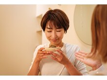 温座.の雰囲気（厳選された良質で100%無農薬の高級天然よもぎを使用だから安心！）