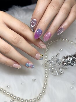 ビビ(ViVi)/アシメネイル