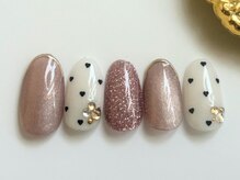 ミュゲットネイル(Muguet nail)/ドットネイル