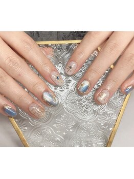 ショートネイルデザインが豊富