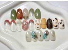 街のネイル屋さんの雰囲気(10月限定アートサンプル¥5,400(税込))