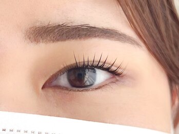 フィアラ 京都駅前店(Fiara)/パリジェンヌ