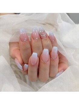リンドネイル バイ モカ アンド ララ(Lind nail by moca and LaLa)/ちゅるちゅるグラデーション