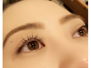 クオン アイラッシュサロン(KUON EYELASH SALON)/自まつ毛風デザイン