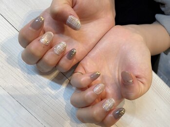 チェックネイル