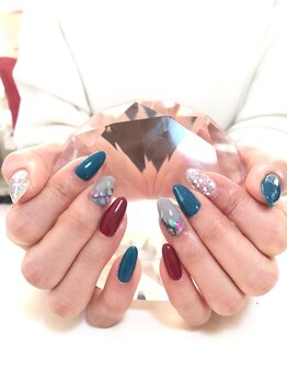 アイコニック ネイルアンドアイ 長久手店(ICONIQ nail&eye)/