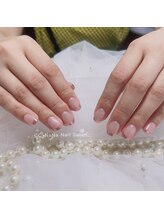 シーシーナナ ネイルサロン(CC NaNa Nail Salon)/大人気のミラーフレンチ