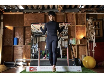 サロン ド リブラ(SALON DE REBRA)/