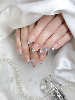 ビビ(ViVi)/マグネットフレンチネイル