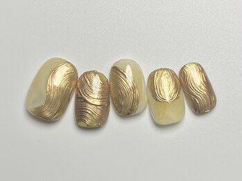 ゴールドニュアンス