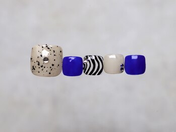 ディーネイル アイラッシュ オカザキ(DEE nail×eyelash okazaki)/B5フットプレミアム定額