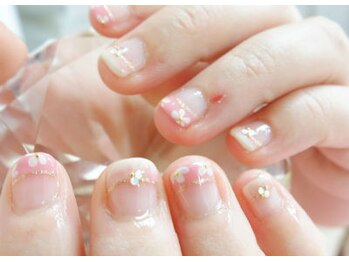 サロン クローバー/お花フレンチネイル