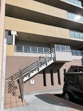 ディアユー(Dearyou)/外階段を上がってください