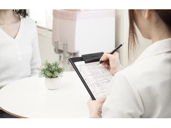 ビーホワイト 名古屋金山店(BE WHITE)/ホワイトニング/カウンセリング