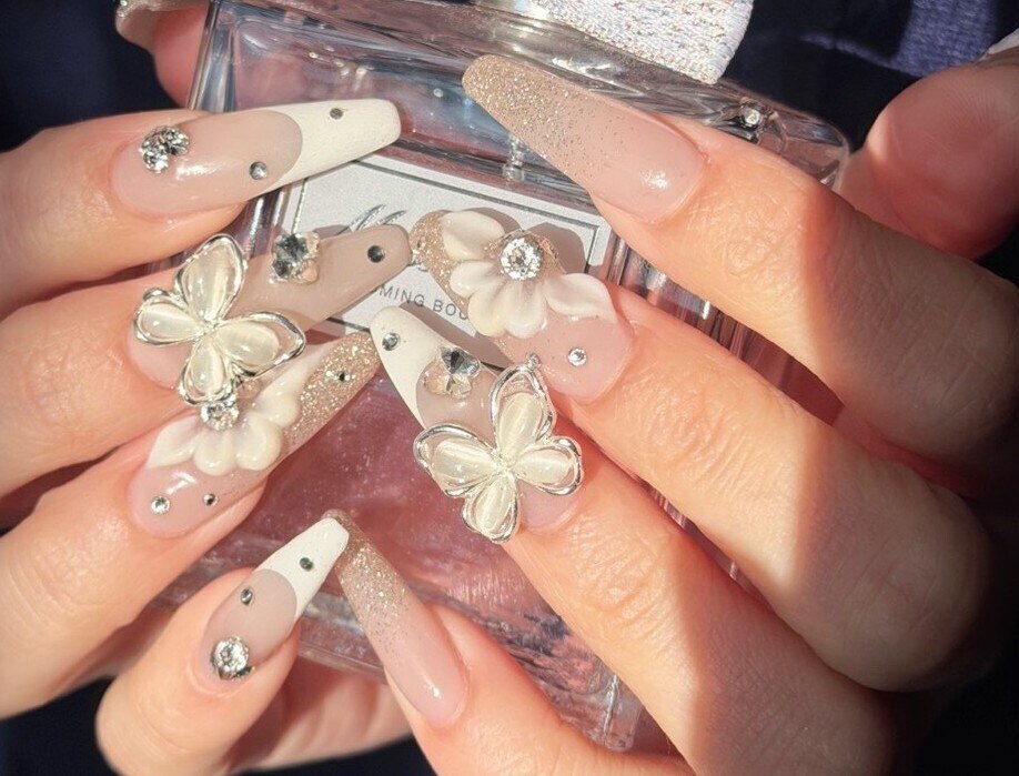 ネイルアンドアイラッシュスタジオ シュシュ(chouchou