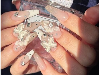 ネイルアンドアイラッシュスタジオ シュシュ(chouchou)