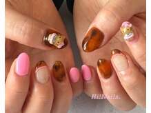 ハイネイルアンドラッシーズ(Hi! Nails&Lashes)の雰囲気（パーツもたくさん用意しております♪）
