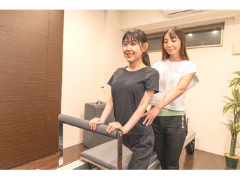 メルメイク 名古屋駅店/トレーニング風景【1】