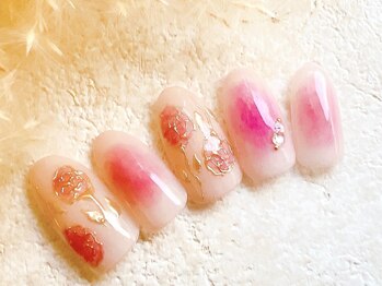 アミネイルズ(AmiNails)/チークフラワーネイル♪