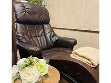 ラタム 極楽湯女池店(LATAM)の雰囲気（フットリフレはリクライニングチェアーでゆったりと…）