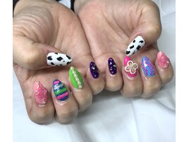 カラフルネイル